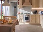 Luxury 4 bedroom holiday villa with private pool in Italian Lakes Italy (PV1002-2)