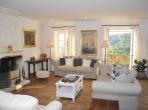 Luxury 6 bedroom holiday villa with private pool in Provence France (PV1599-2)