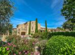 Luxury 7 bedroom holiday villa with private pool in Provence France (PV1640-2)