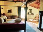 Luxury 7 bedroom holiday villa with private pool in Provence France (PV1640-2)