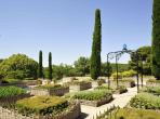 Luxury 7 bedroom holiday villa with private pool in Provence France (PV1640-2)