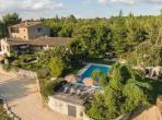 Luxury 8 bedroom holiday villa with private pool in Provence France (PV1836-2)