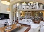 Luxury 8 bedroom holiday villa with private pool in Provence France (PV1836-2)