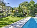 Luxury 8 bedroom holiday villa with private pool in Provence France (PV1836-2)