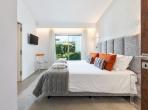Luxury 4 bedroom holiday villa with private pool in Algarve Portugal (PV1855-2)