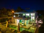 Luxury 4 bedroom holiday villa with private pool in Algarve Portugal (PV1855-2)