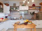 Luxury 4 bedroom holiday villa with private pool in Tuscany Italy (PV1869-2)