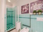Luxury 4 bedroom holiday villa with private pool in Tuscany Italy (PV1869-2)