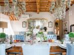 Luxury 7 bedroom holiday villa with private pool in Tuscany Italy (PV1534-2)