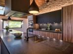 Contemporary Alpine Retreat with Panoramic Mont Blanc Views & Outdoor Jacuzzi (CHAMX101GN)
