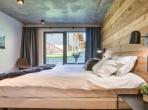 Contemporary Alpine Retreat with Panoramic Mont Blanc Views & Outdoor Jacuzzi (CHAMX101GN)