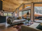 Cosy Nordic hideaway with Jacuzzi and Mont Blanc views. (CHAMX102)