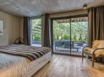 Modern Mountain Escape in Chamonix with Outdoor Jacuzzi & Ski Access (CHAMX103GN)