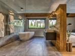 Modern Mountain Escape in Chamonix with Outdoor Jacuzzi & Ski Access (CHAMX103GN)