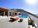 Luxury 6 bedroom holiday villa with private pool in Mykonos Greece (PV2587)