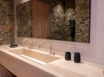 Luxury 6 bedroom holiday villa with private pool in Mykonos Greece (PV2587)