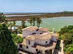 Luxury 4 bedroom holiday villa with private pool in Algarve Portugal (PV3008)