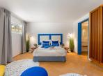 Luxury 4 bedroom holiday villa with private pool in Algarve Portugal (PV3008)