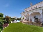 Luxury 3 bedroom holiday villa with private pool in Algarve Portugal (PV3010)
