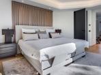 Luxury 5 bedroom holiday villa with private pool in Algarve Portugal (PV3011)
