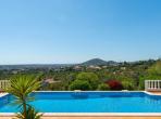 Luxury 5 bedroom holiday villa with private pool in Algarve Portugal (PV3009)
