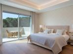 Luxury 6 bedroom holiday villa with private pool in Algarve Portugal (PV3013)