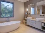 Luxury 6 bedroom holiday villa with private pool in Algarve Portugal (PV3013)