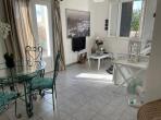 Well-appointed apartment in central Carcassonne (CARC121)