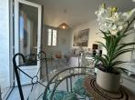 Well-appointed apartment in central Carcassonne (CARC121)