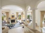 Luxury 3 bedroom holiday villa with private pool in Algarve Portugal (PV3010)
