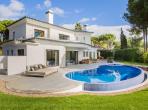 Luxury 5 bedroom holiday villa with private pool in Algarve Portugal (PV3011)