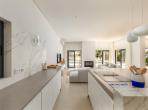 Luxury 4 bedroom holiday villa with private pool in Algarve Portugal (PV3014)