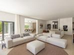Luxury 4 bedroom holiday villa with private pool in Algarve Portugal (PV3014)