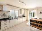 Luxury 4 bedroom holiday villa with private pool in Algarve Portugal (PV3015)