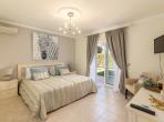 Luxury 4 bedroom holiday villa with private pool in Algarve Portugal (PV3015)