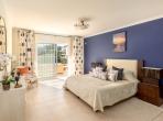Luxury 4 bedroom holiday villa with private pool in Algarve Portugal (PV3015)