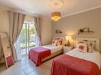 Luxury 4 bedroom holiday villa with private pool in Algarve Portugal (PV3015)