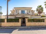 Luxury 4 bedroom holiday villa with private pool in Algarve Portugal (PV3015)