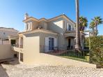 Luxury 4 bedroom holiday villa with private pool in Algarve Portugal (PV3015)