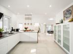 Luxury 4 bedroom holiday villa with private pool in Algarve Portugal (PV3016)