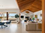 Luxury 5 bedroom holiday villa with private pool in Algarve Portugal (PV3008)