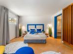 Luxury 5 bedroom holiday villa with private pool in Algarve Portugal (PV3008)