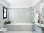 Luxury 4 bedroom holiday villa with private pool in Algarve Portugal (PV3018)