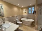 Luxury 5 bedroom holiday villa with private pool in Cote d'Azur France (PV3019)