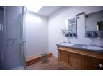 4 bedroom villa in Pouzols Minervois with private pool and garden (POUZM102)