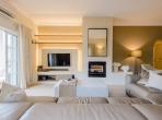 Luxury 4 bedroom holiday villa with private pool in Algarve Portugal (PV3020)