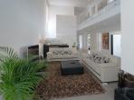 Luxury 4 bedroom holiday villa with private pool in Lisbon & coast Portugal (PV3021)