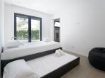 Luxury 4 bedroom holiday villa with private pool in Lisbon & coast Portugal (PV3021)