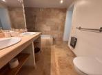 Gorgeous Old Perfumer's House. Beautifully Renovated. Pool. 5 bedrooms to sleep 10 (GRAS134)