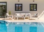 Luxury 4 bedroom holiday villa with private pool in Lisbon & coast Portugal (PV3022)